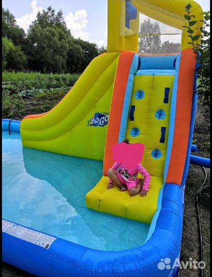 Надувная водная горка с бассейном