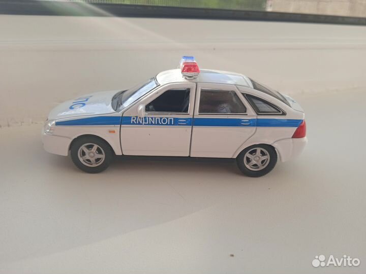 Масштабная модель лада приора welly