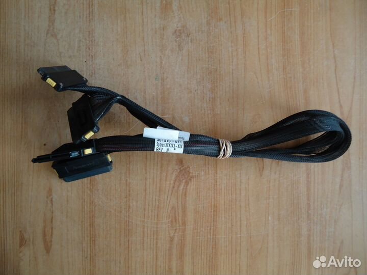 Кабель HP SAS-Kabel SAS SFF-8484 (408796-001)