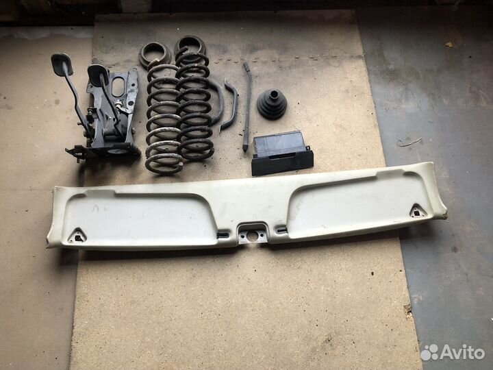 Запчясти на ваз 2107