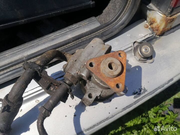 Насос гура Daewoo Nexia