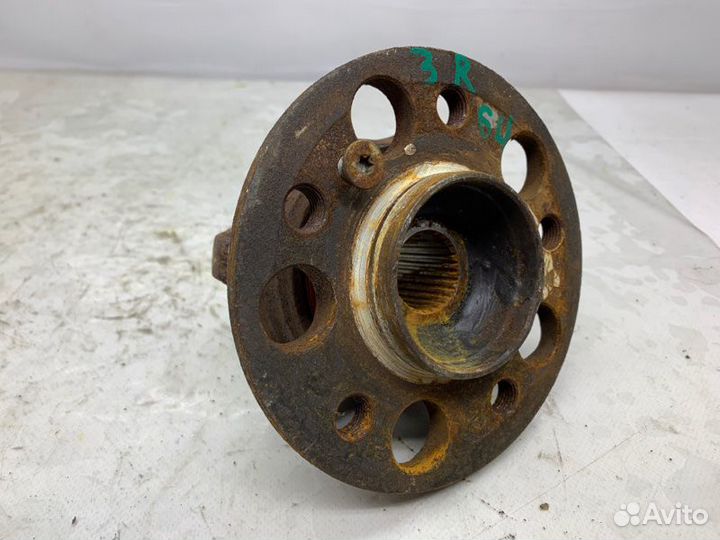 Ступица задняя Mercedes-Benz C W204 3.5 2012