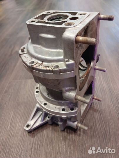 Картер подвесного мотора Вихрь