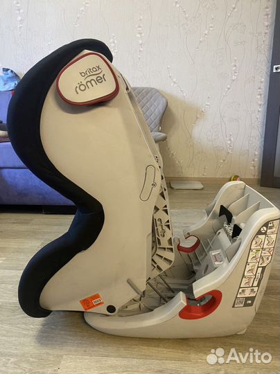 Автокресло britax romer