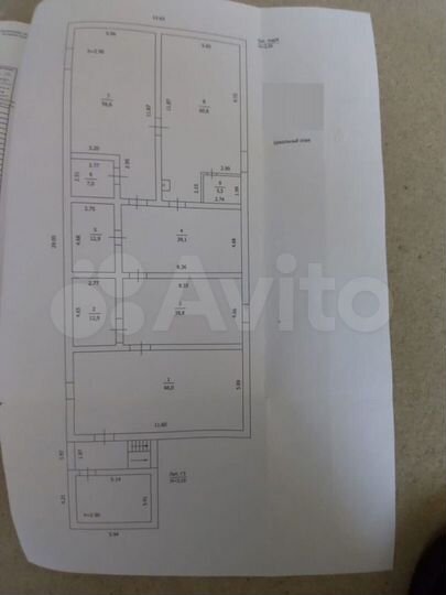 Дом 818 м² на участке 6 сот.