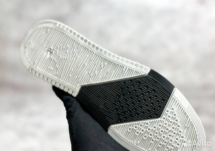 Кроссовки Boss универсальные