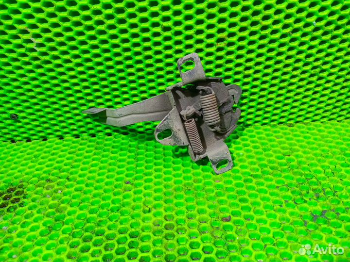 Замок капота breeze