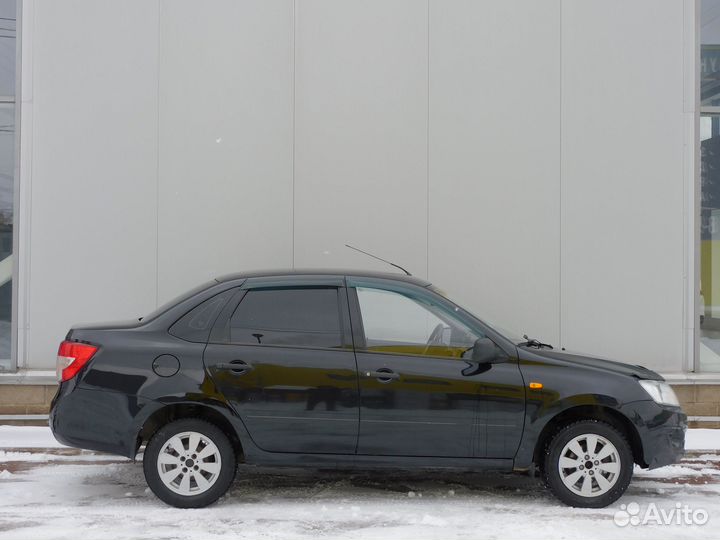LADA Granta 1.6 МТ, 2013, 218 000 км