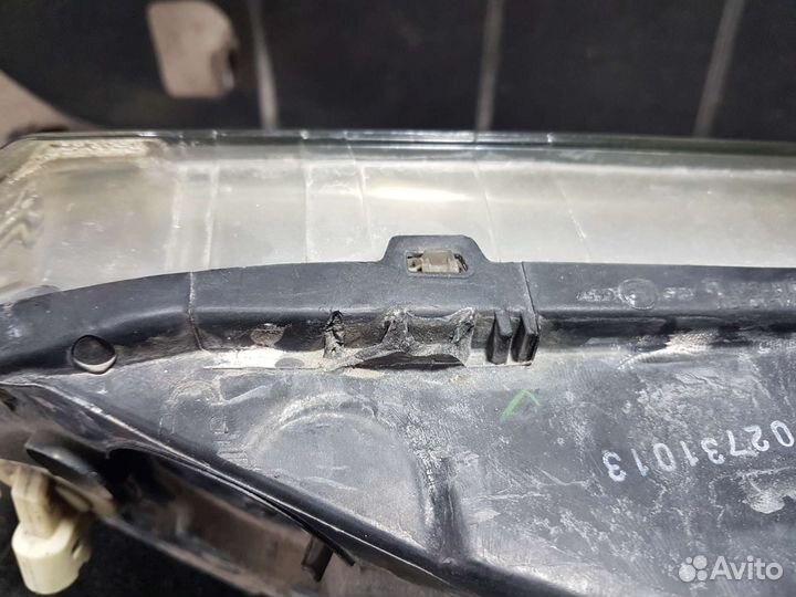 Фара передняя левая Renault Logan 1