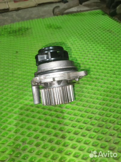 Насос водяной помпа VAG BVY