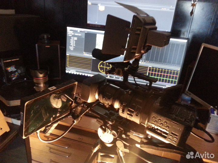 Кинокамера (видеокамера) sony NEX-FS700K