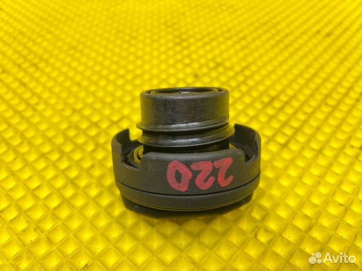 Крышка топливного бака Volkswagen Touareg 7LA 2.5