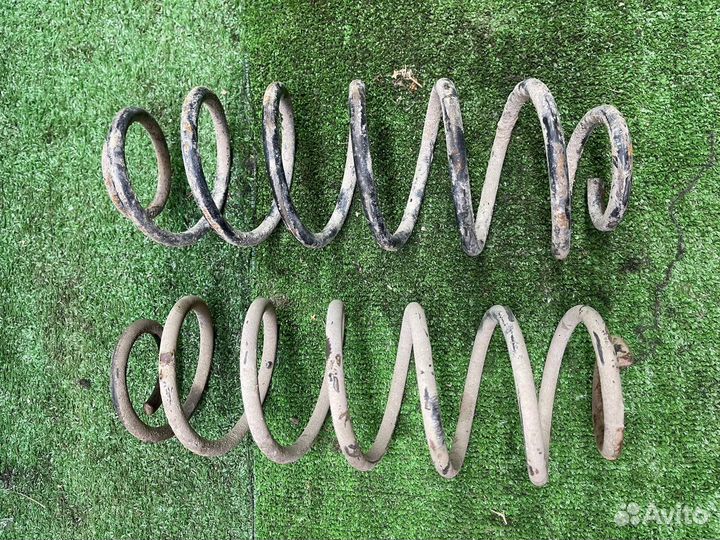 Задние пружины Mazda 2 Demio DY5 Мазда