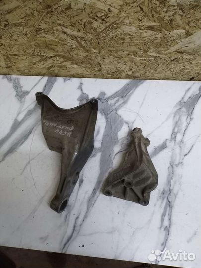 Кронштейн двс кпп fiat albea