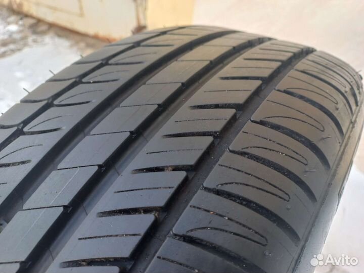 Michelin Primacy HP 215/60 R16 95V