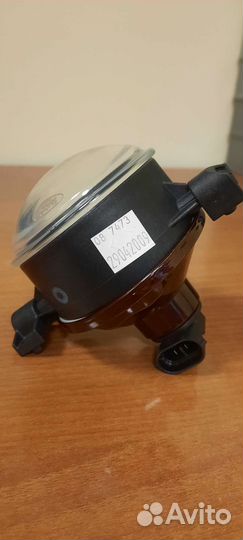 Фара противотуманная левая Ford Focus 2