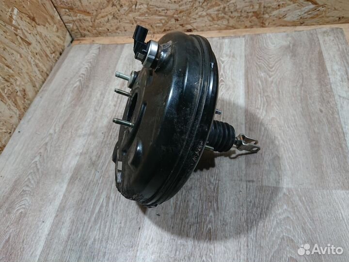 Вакуумный усилитель тормоза G8 toyota Hilux (2015