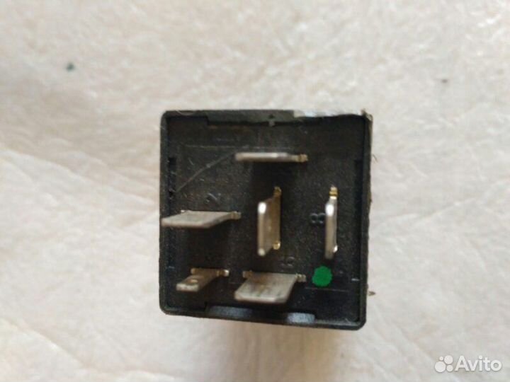 Реле Volkswagen Passat B5 1996-2000