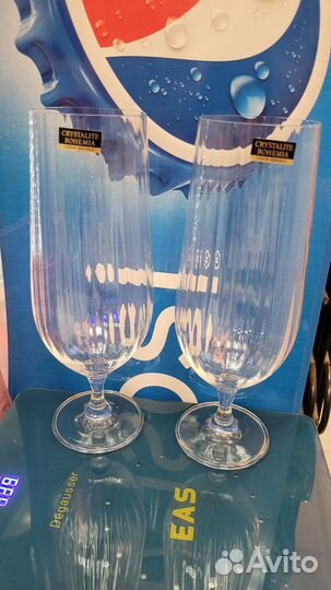 Пивные бокалы на ножке