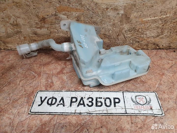 Бачок омывателя Skoda Octavia (A7) 2013