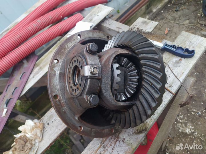 Редуктор заднего моста, Mitsubishi L400