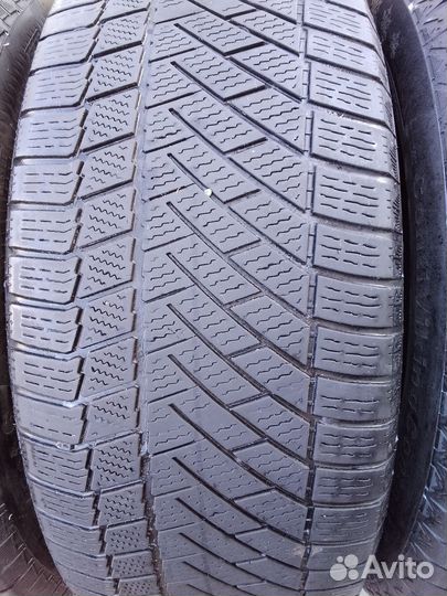 Continental ContiCrossContact AT 225/55 R19