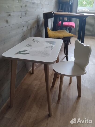 Детский стол и стул
