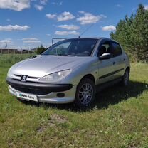 Peugeot 206 1.4 MT, 2005, битый, 189 000 км, с пробегом, цена 260 000 руб.