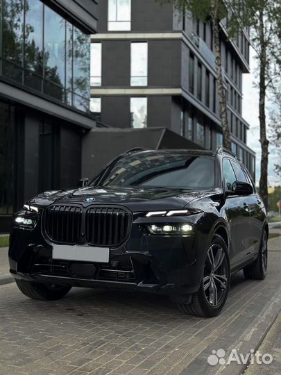 BMW X7 3.0 AT, 2022, 7 000 км