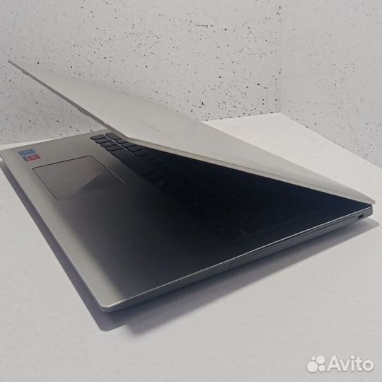 Ноутбук Lenovo IdeaPad 320 15IAP 4/500GB
