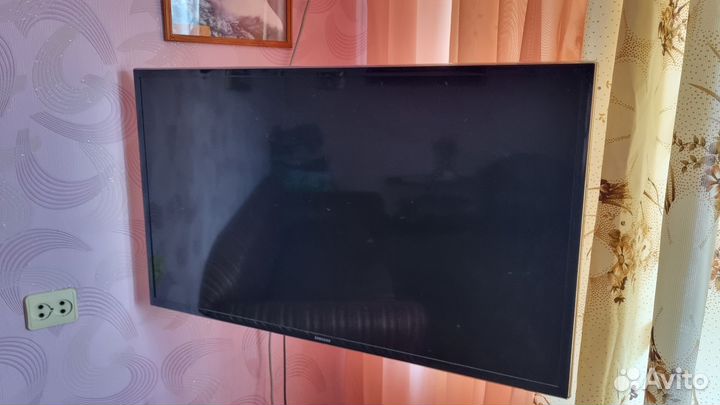 Телевизор SMART tv samsung ue40f6400ak