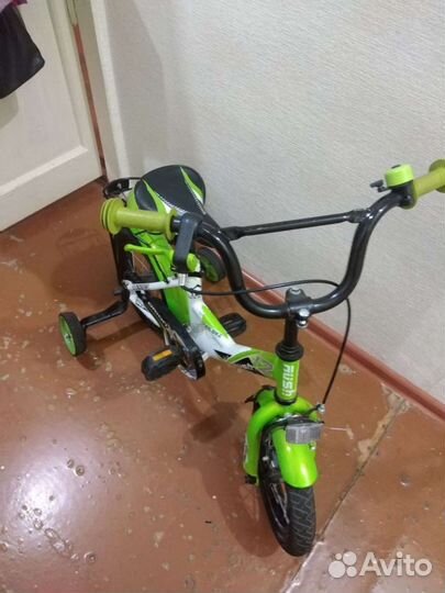Детский велосипед (3-5 лет)