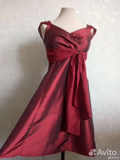 Винтажное платье 44 размер бордовое archive