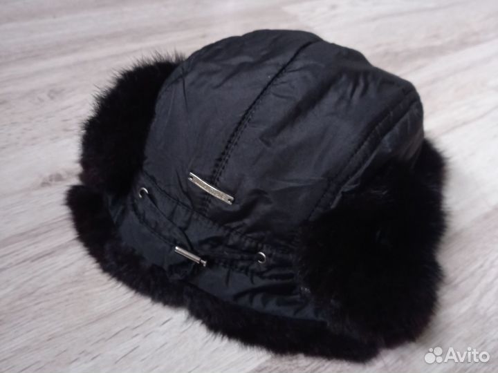 Шапка ушанка с натуральным мехом размер 56