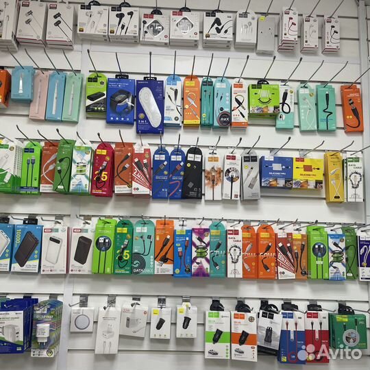 Флеш-накопитель 16 Gb Smartbuy Crown White