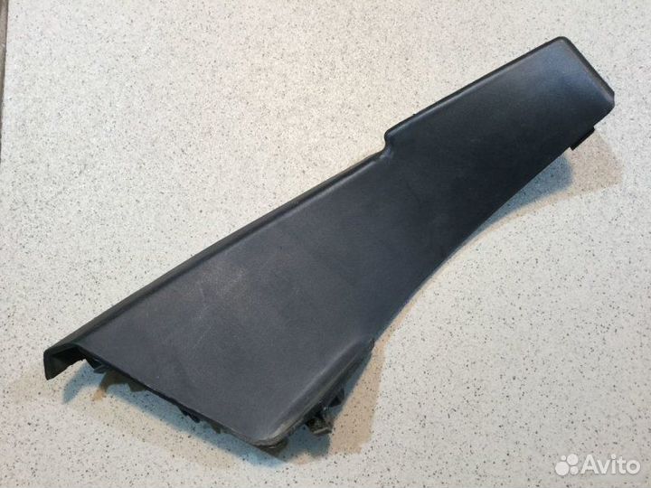 Накладка лобового стекла Kia Sorento 2015