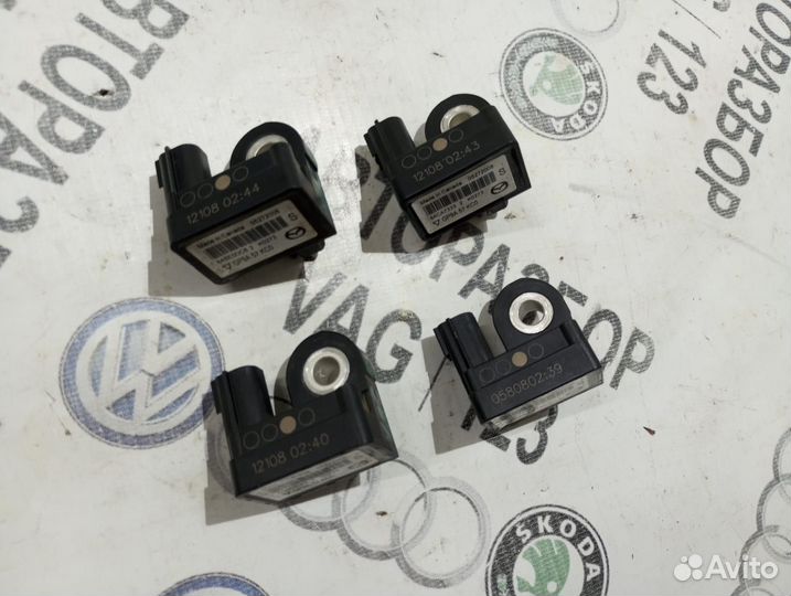 Датчик удара Mazda CX-7