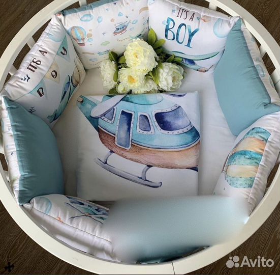 Бортики в кроватку и одеяло