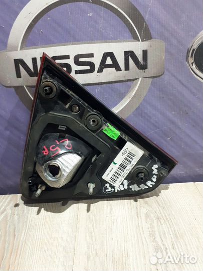 Фонарь задний Nissan terrano D10 Лев