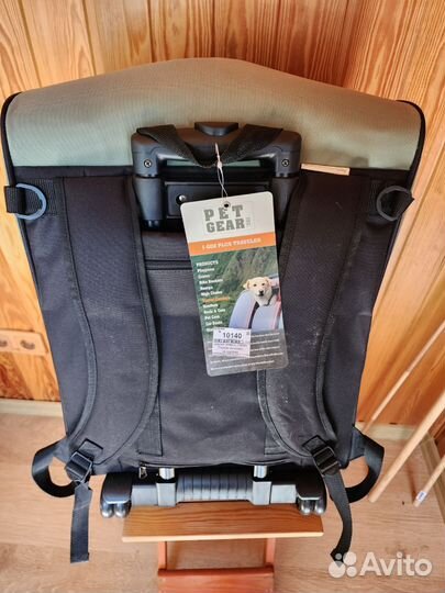 Рюкзак-чемодан на колесах для собак