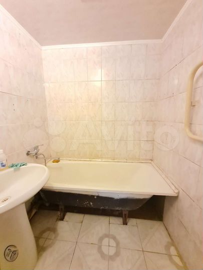 2-к. квартира, 57 м², 9/9 эт.