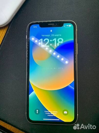 iPhone Xr, 64 ГБ