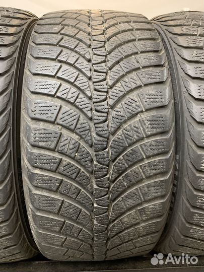 Kumho WinterCraft WP71 225/45 R18 и 255/40 R18 95V