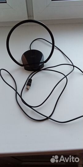 Антенна комнатная с усилителем AR -163