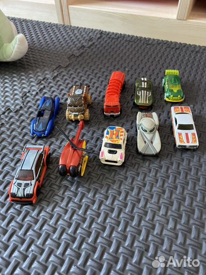 Машинки Hot Wheels 34 шт