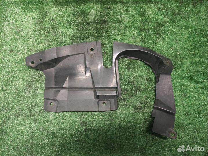 Пыльник двигателя боковой левый Mazda 6 (GG) 2006