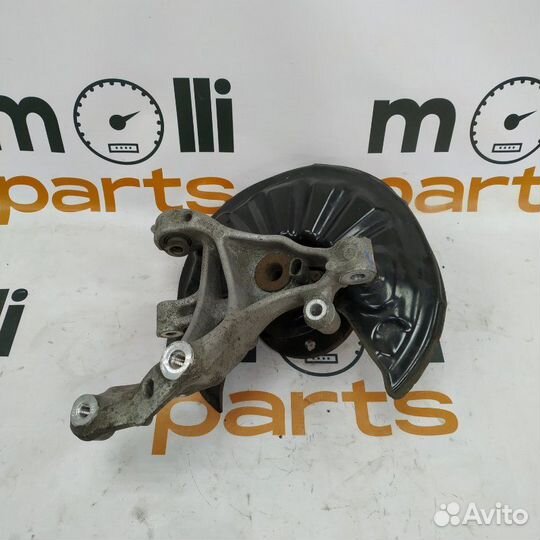 Кулак поворотный задний левый Audi Q3 8U 2013