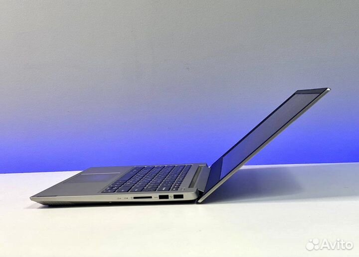 Мощный ноут 14”IPS Ryzen 7 SSD512g 8g озу