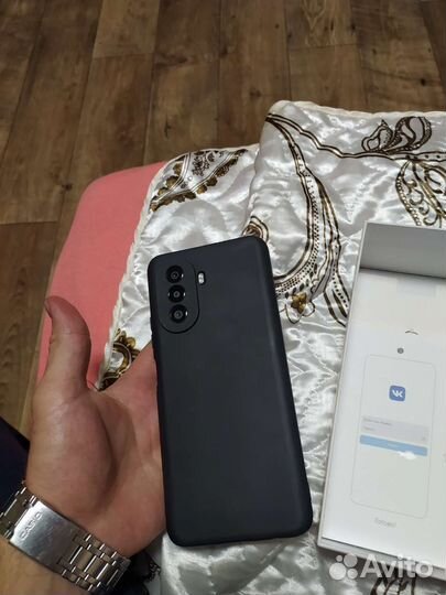 HUAWEI nova Y70, 4/64 ГБ