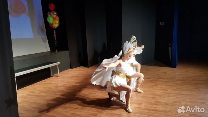 Танцы на праздник. Шоу-балет